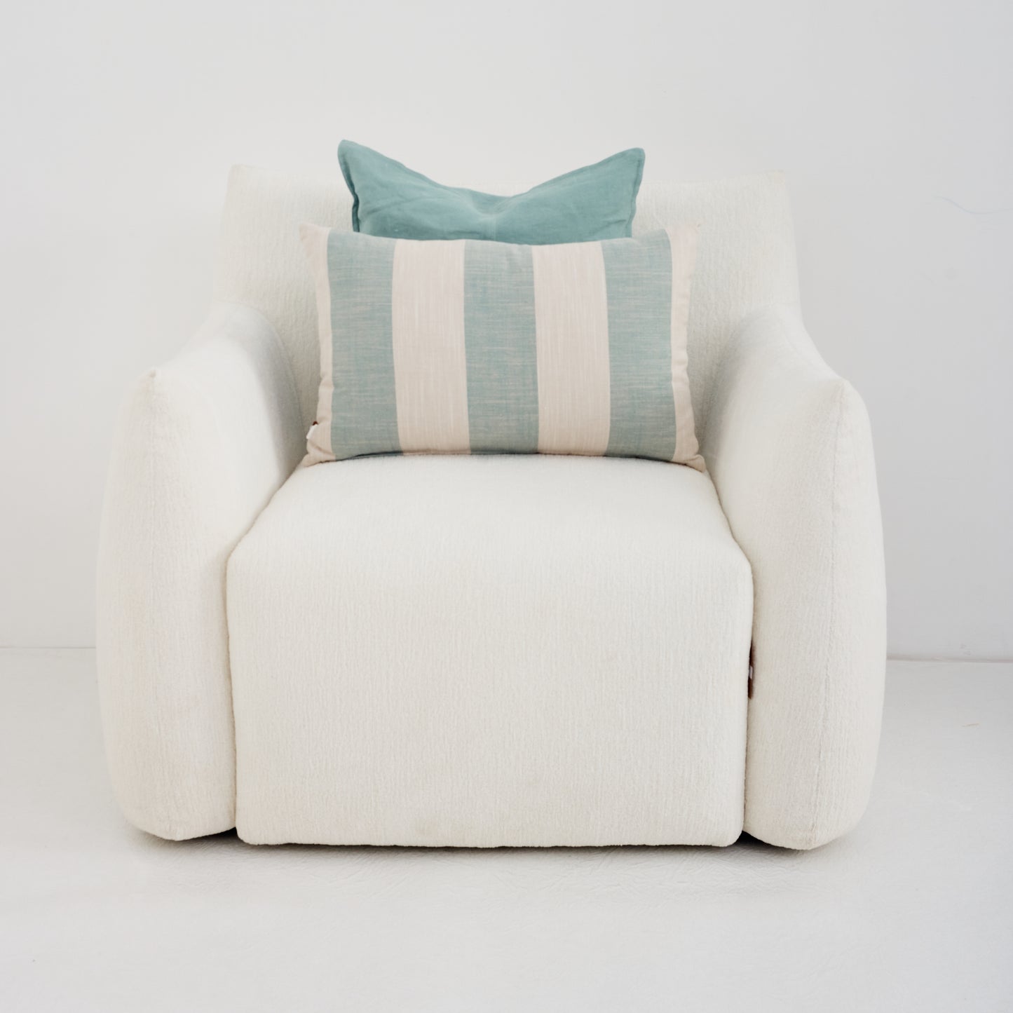 Custom-made Coastal Armchair – Furniture Store in Dubai
