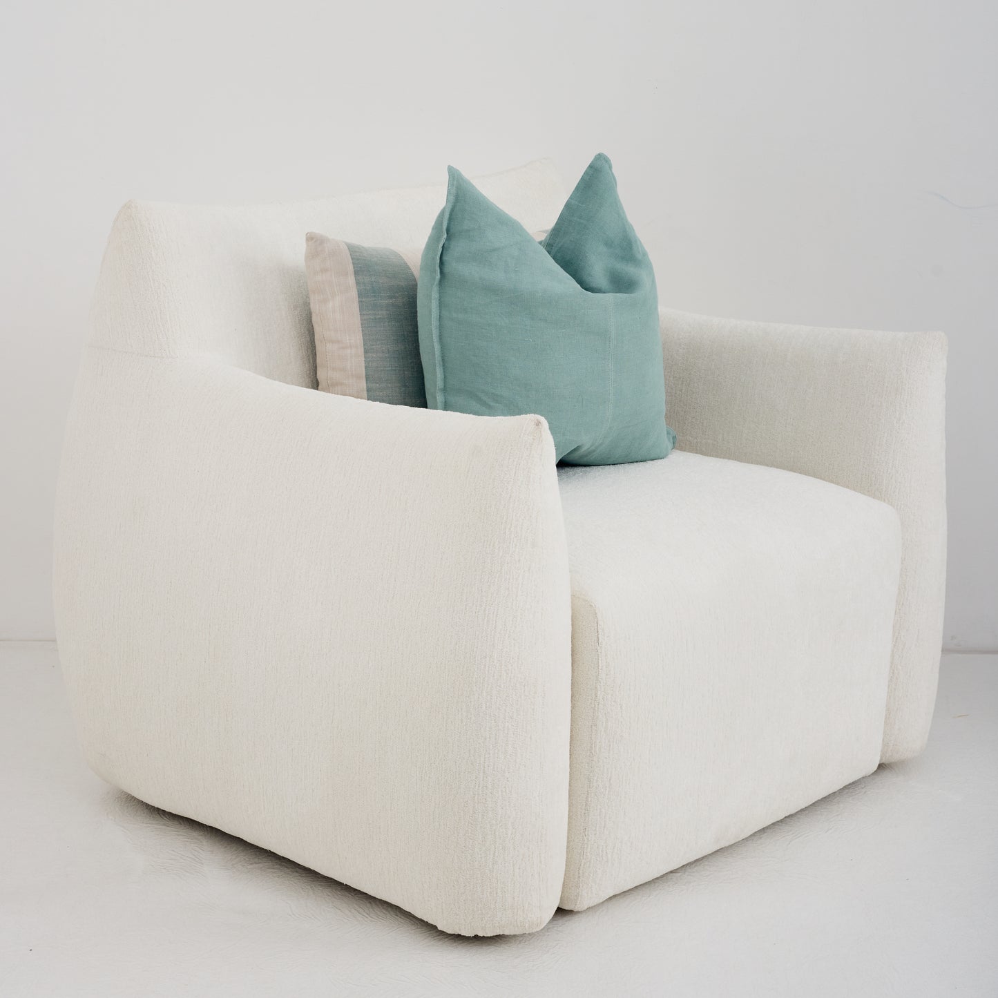 Custom-made Coastal Armchair – Furniture Store in Dubai