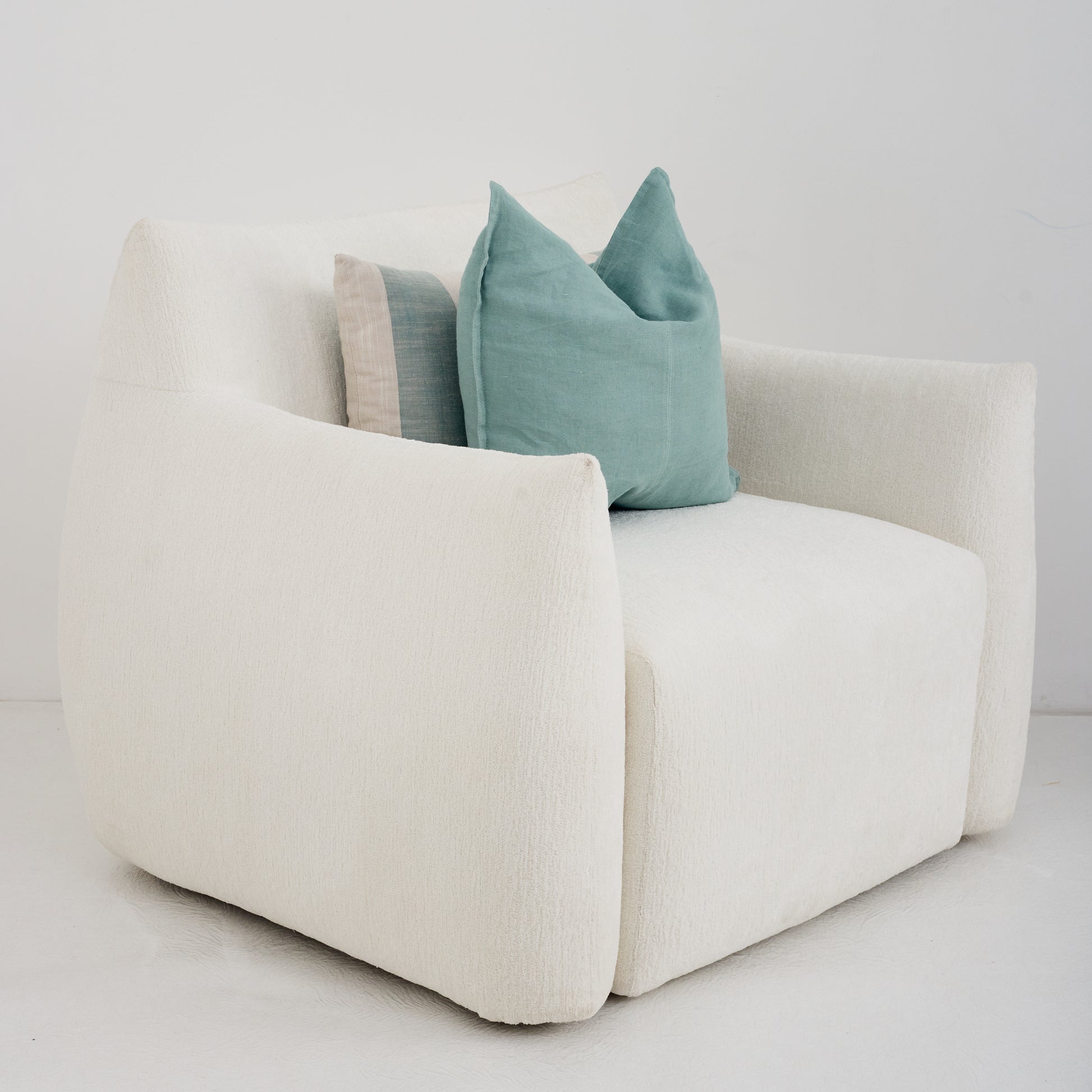 Custom-made Coastal Armchair – Furniture Store in Dubai