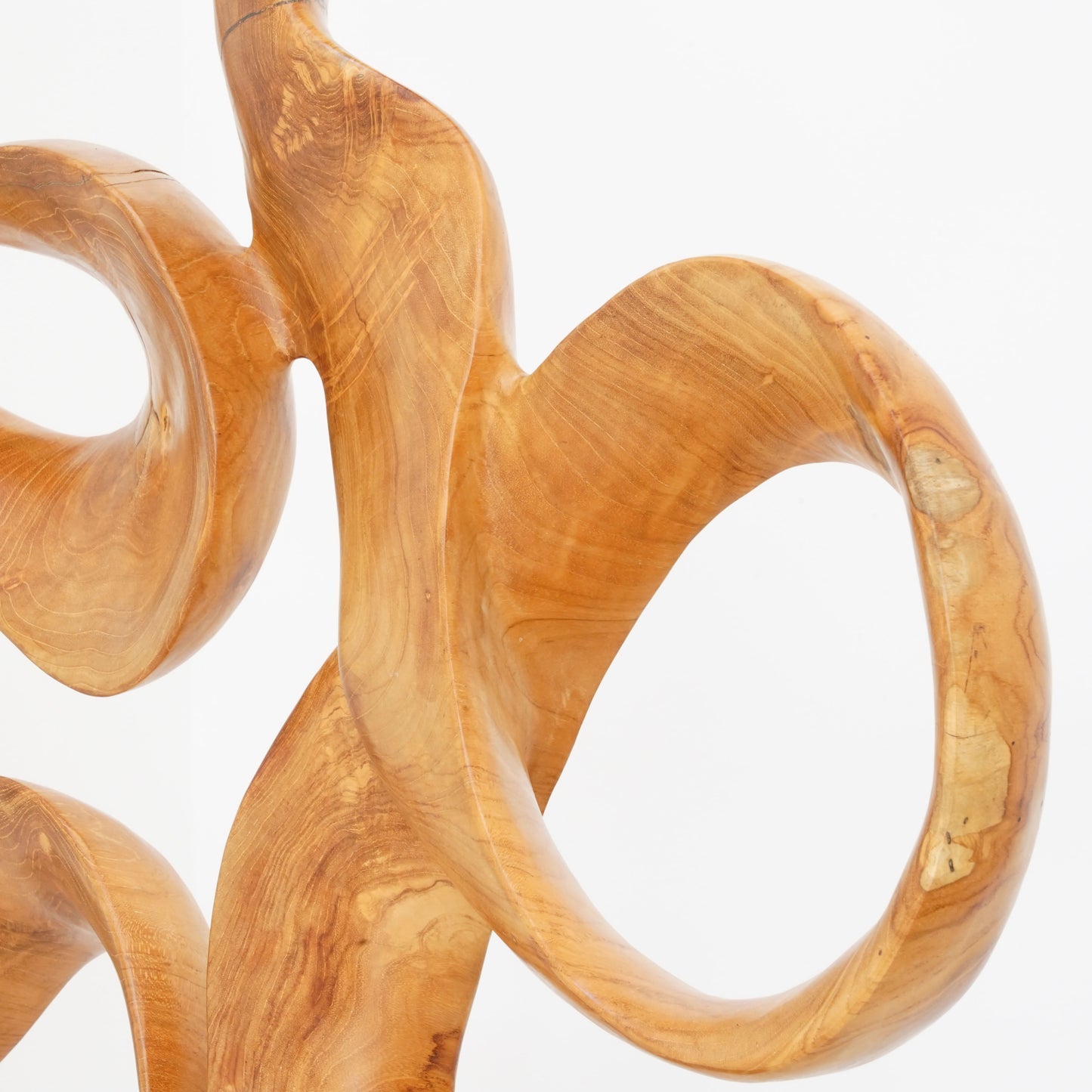 Echoes 01 Sculpture on Stand