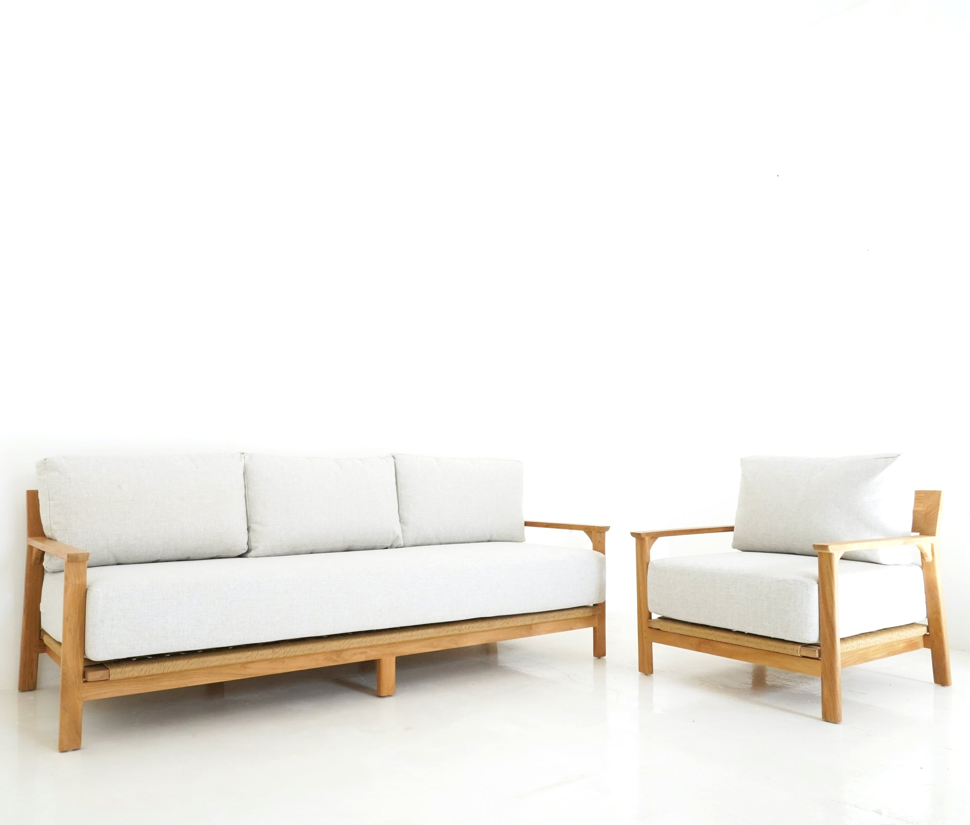 Elia Collection Sofa - Suitable for Indoor and Outdoor Settings