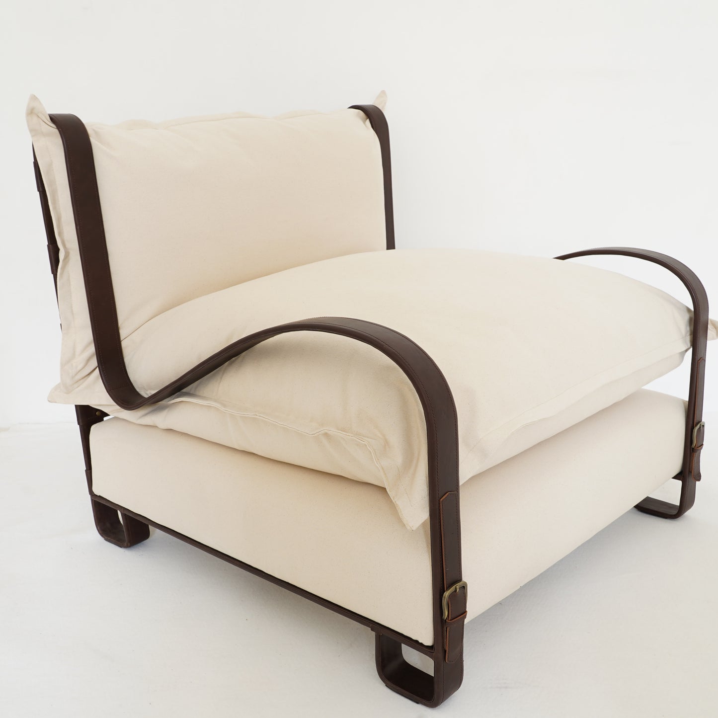 Nomad Collection - Nomad Lounge Chair