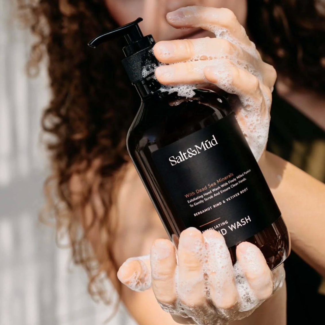 Exfoliating Hand Wash with Dead Sea Minerals