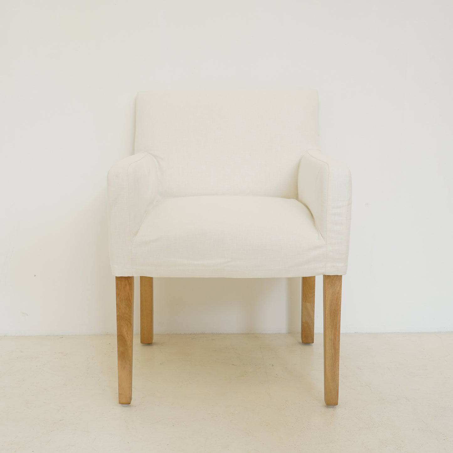 Signature Linen - Dining Chair with Arm
