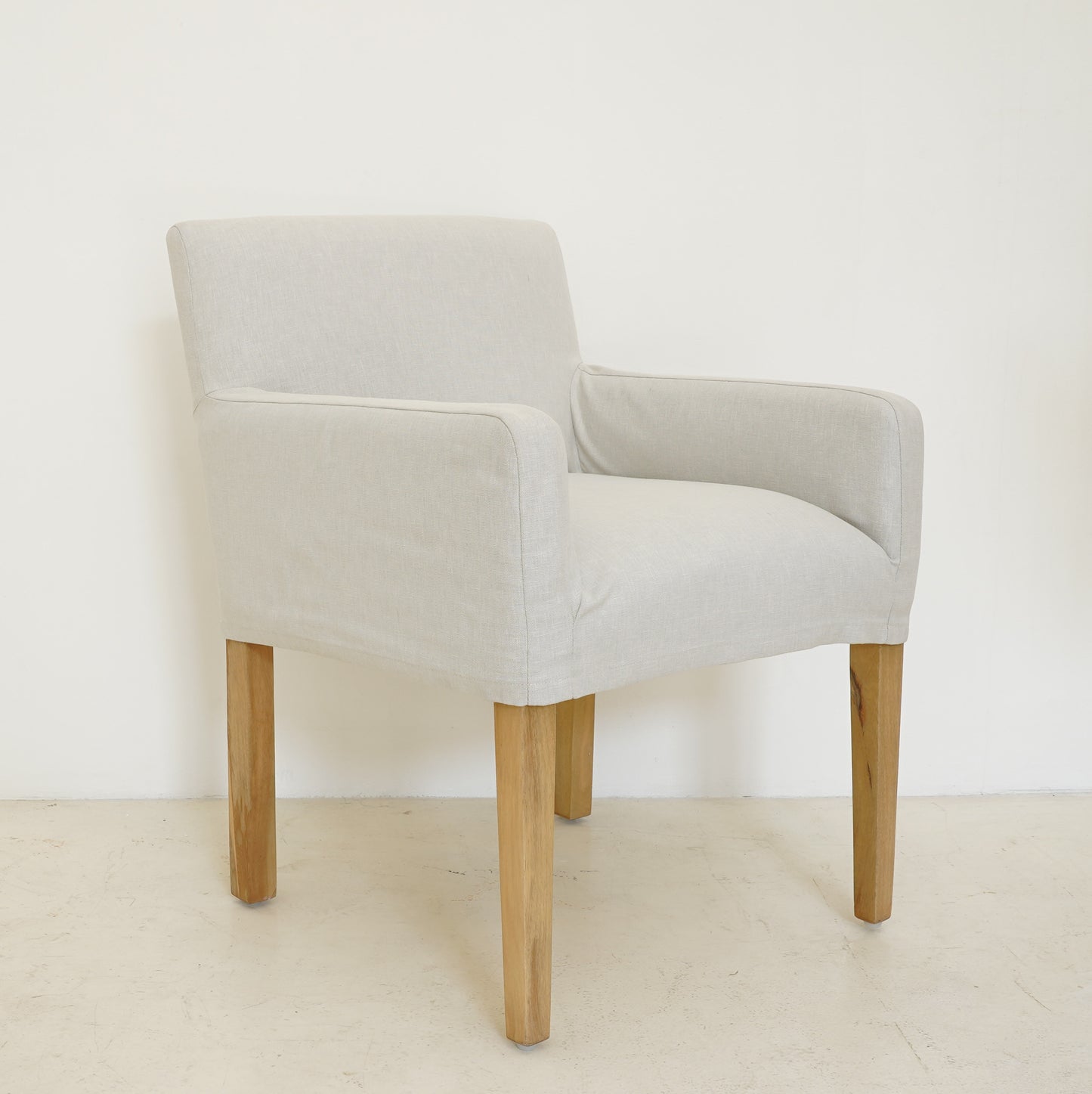 Signature Linen - Dining Chair with Arm
