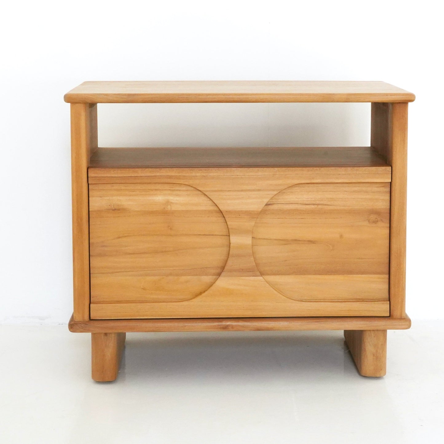 Handcrafted by Expert Artisans Elia Collection Viola Night Stand