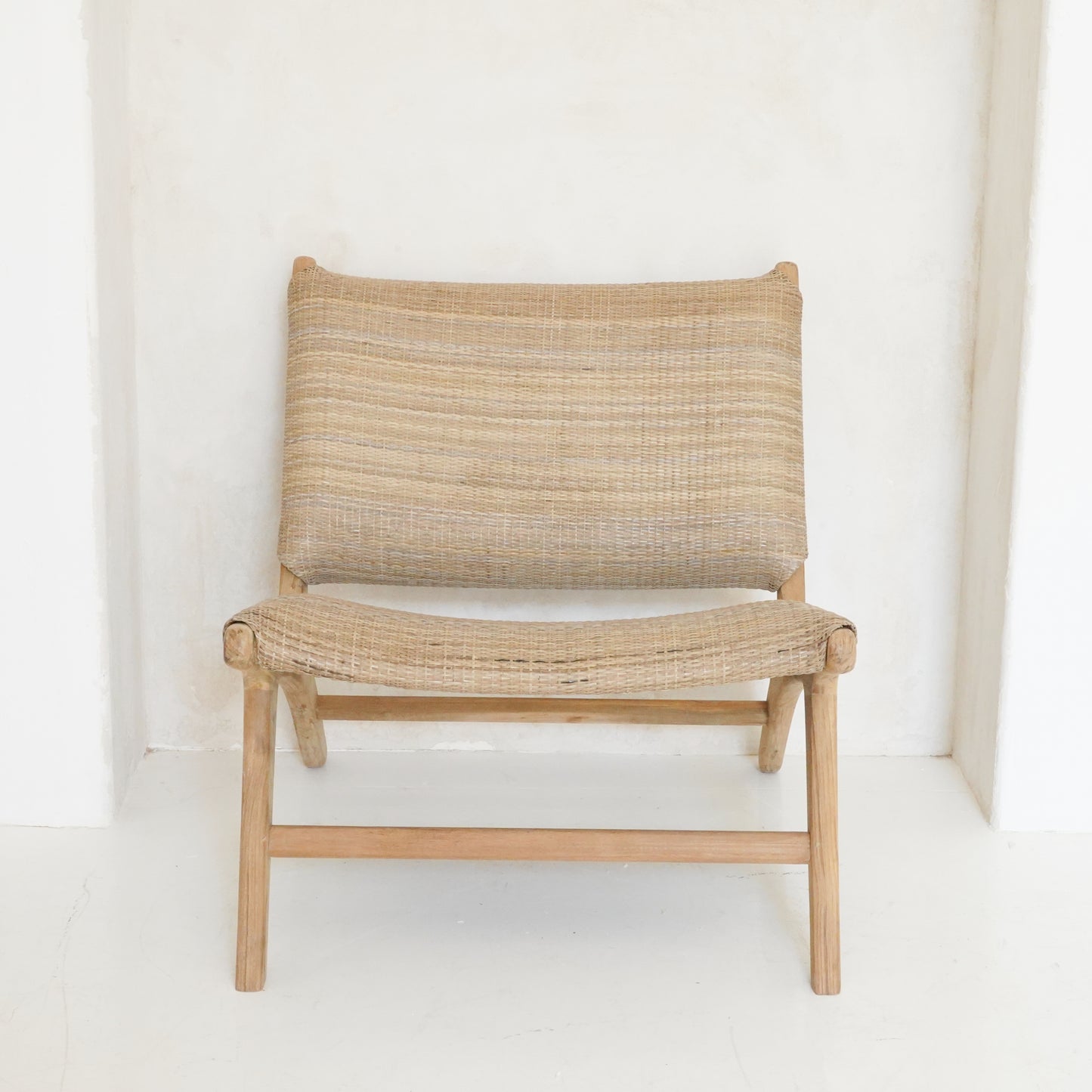 Artisanal-Crafted Contessa Lounge Chair