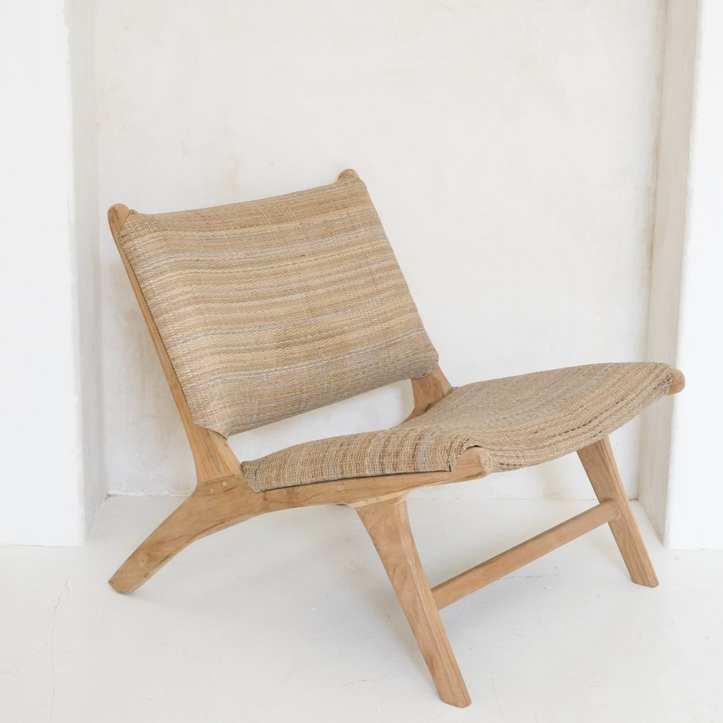 Artisanal-Crafted Contessa Lounge Chair
