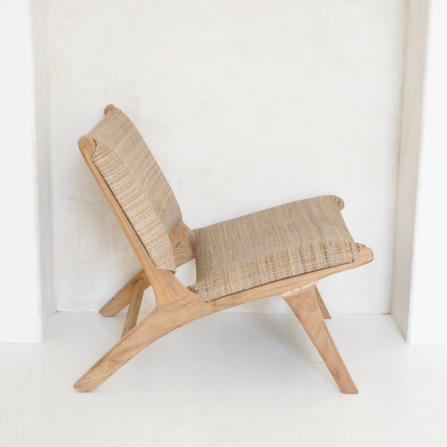 Artisanal-Crafted Contessa Lounge Chair