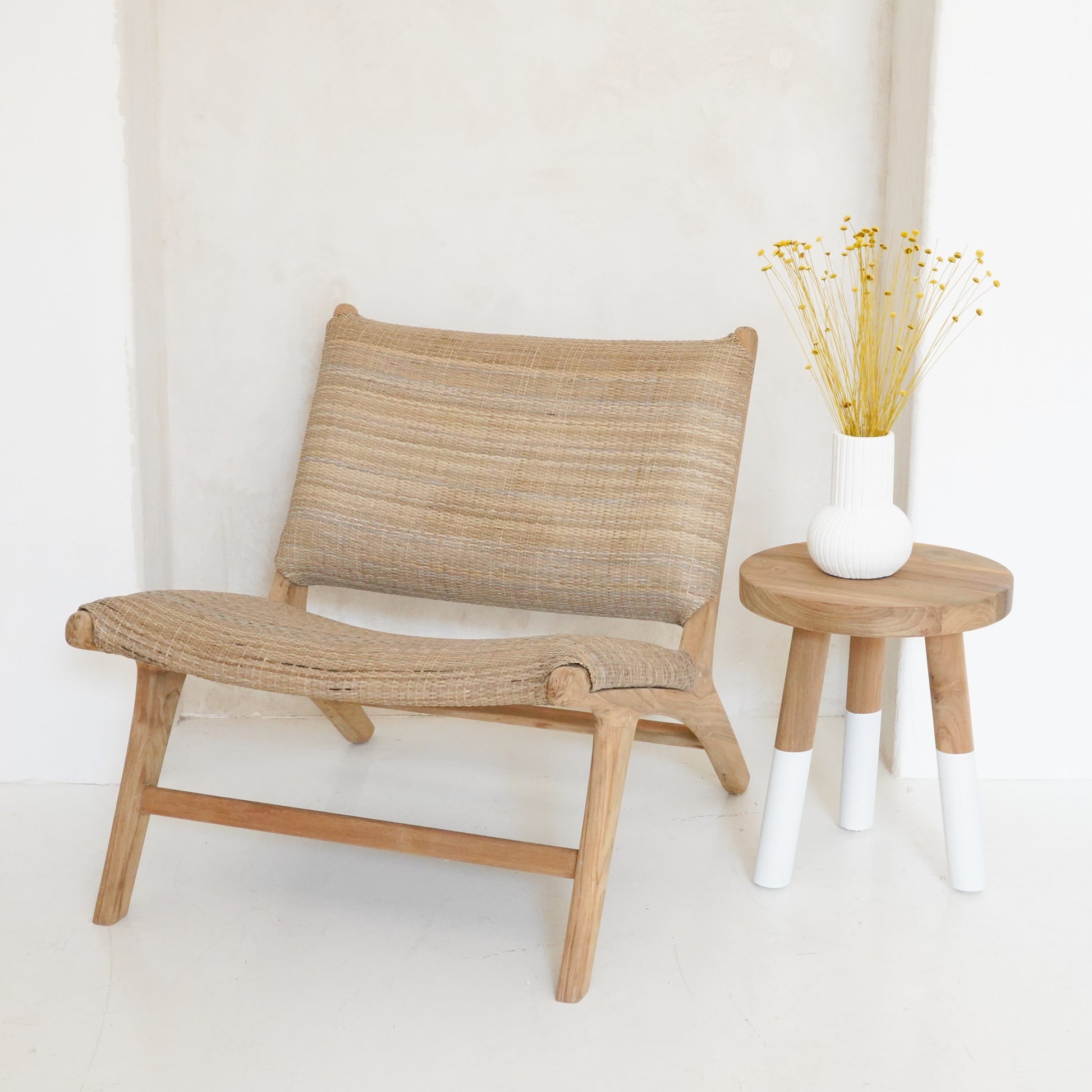 Artisanal-Crafted Contessa Lounge Chair