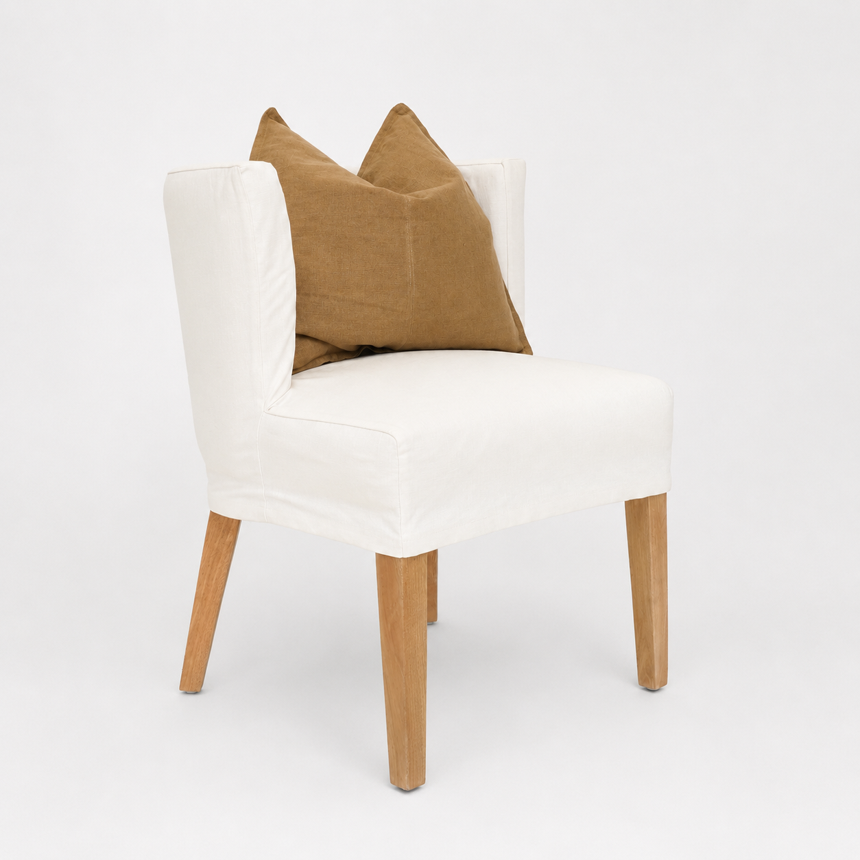 Signature Linen Curved-Back Chair