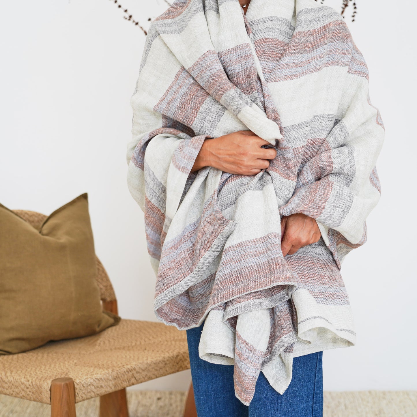 Linen Collection - Dahlia Throw