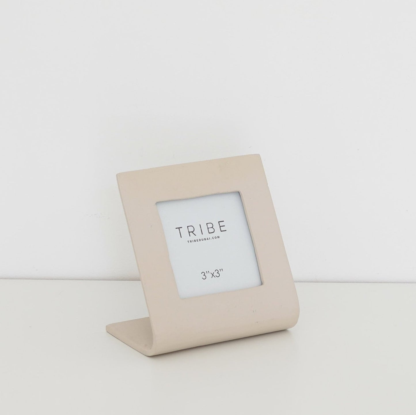 Alumi Collection - Lily Photo Frame