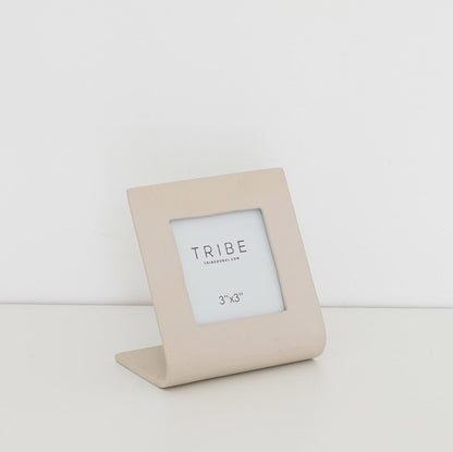 Alumi Collection - Lily Photo Frame