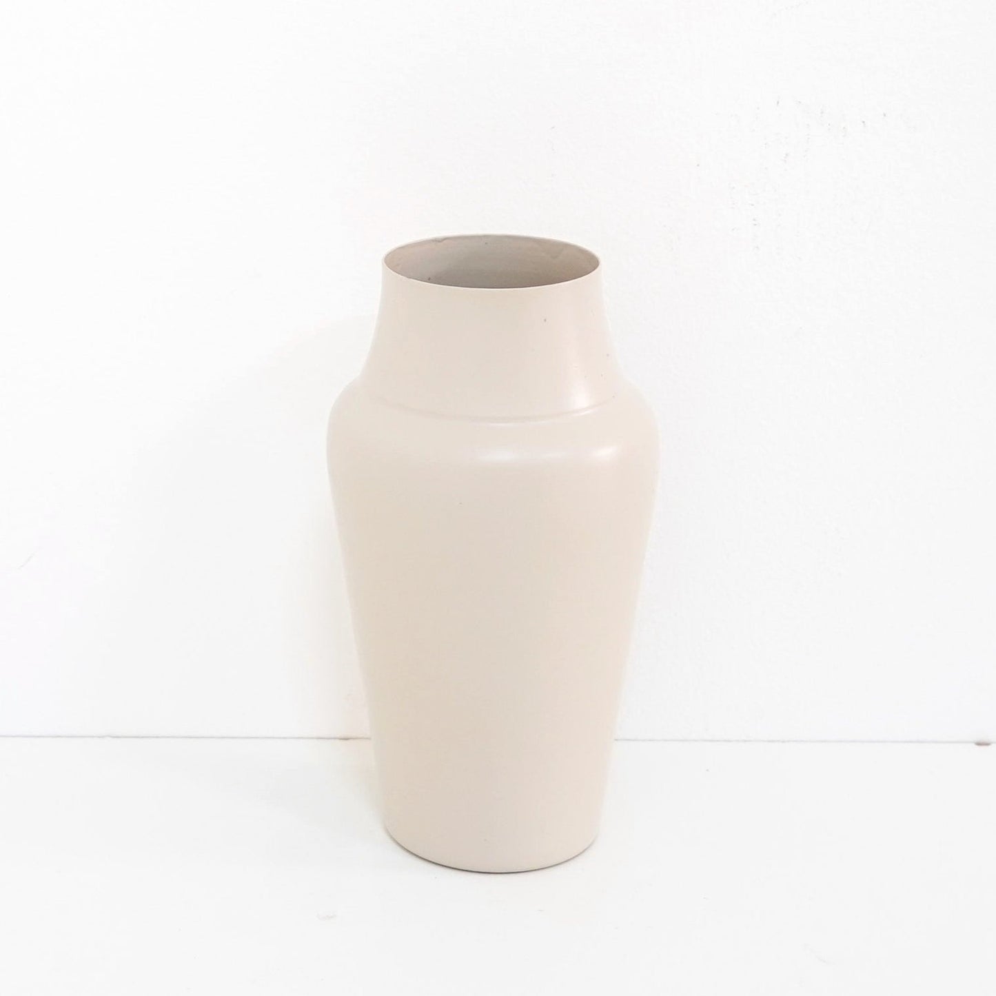 Alumi Collection - Ellen Vase