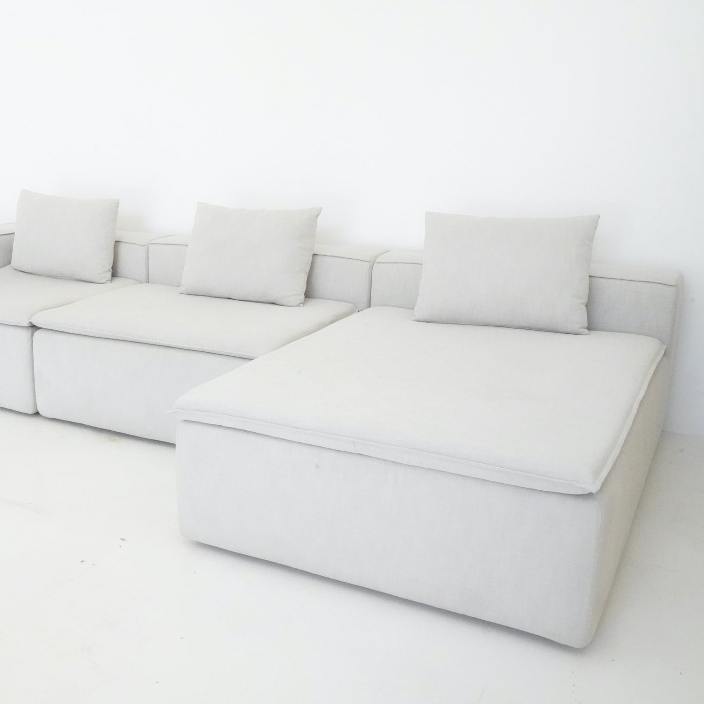 Mantra Sofa - Last Piece