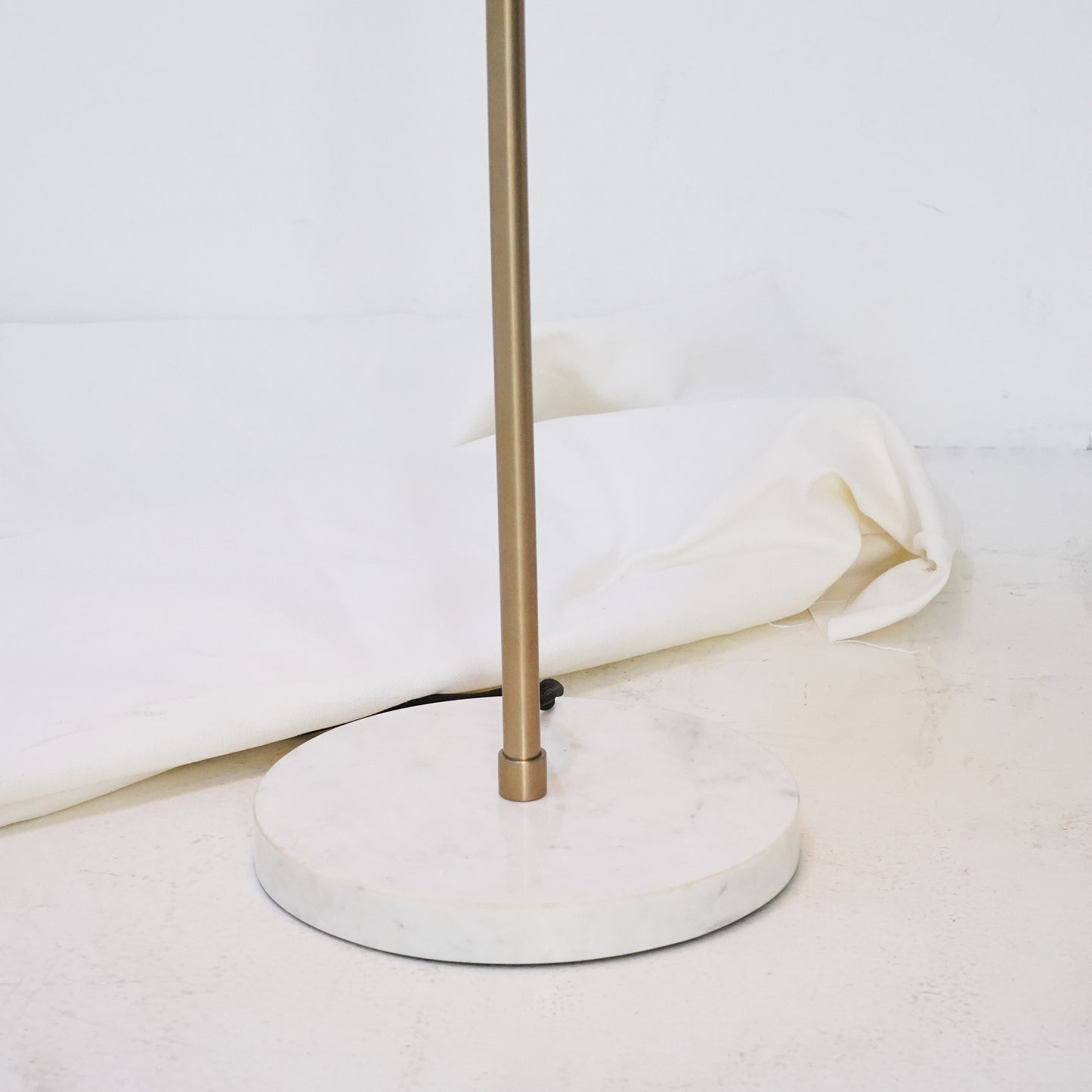 Eclipse Collection - Nebula Floor Lamp