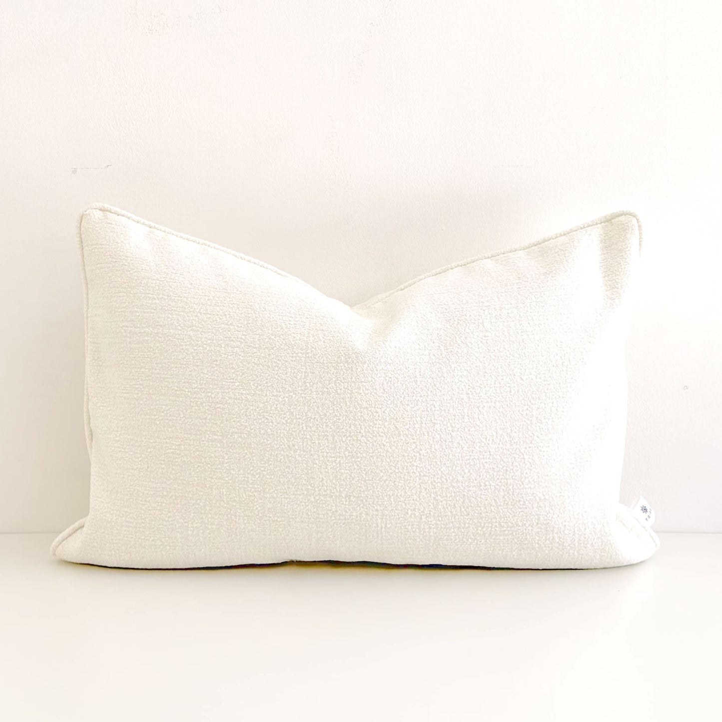 Noor Collection Light Cushion