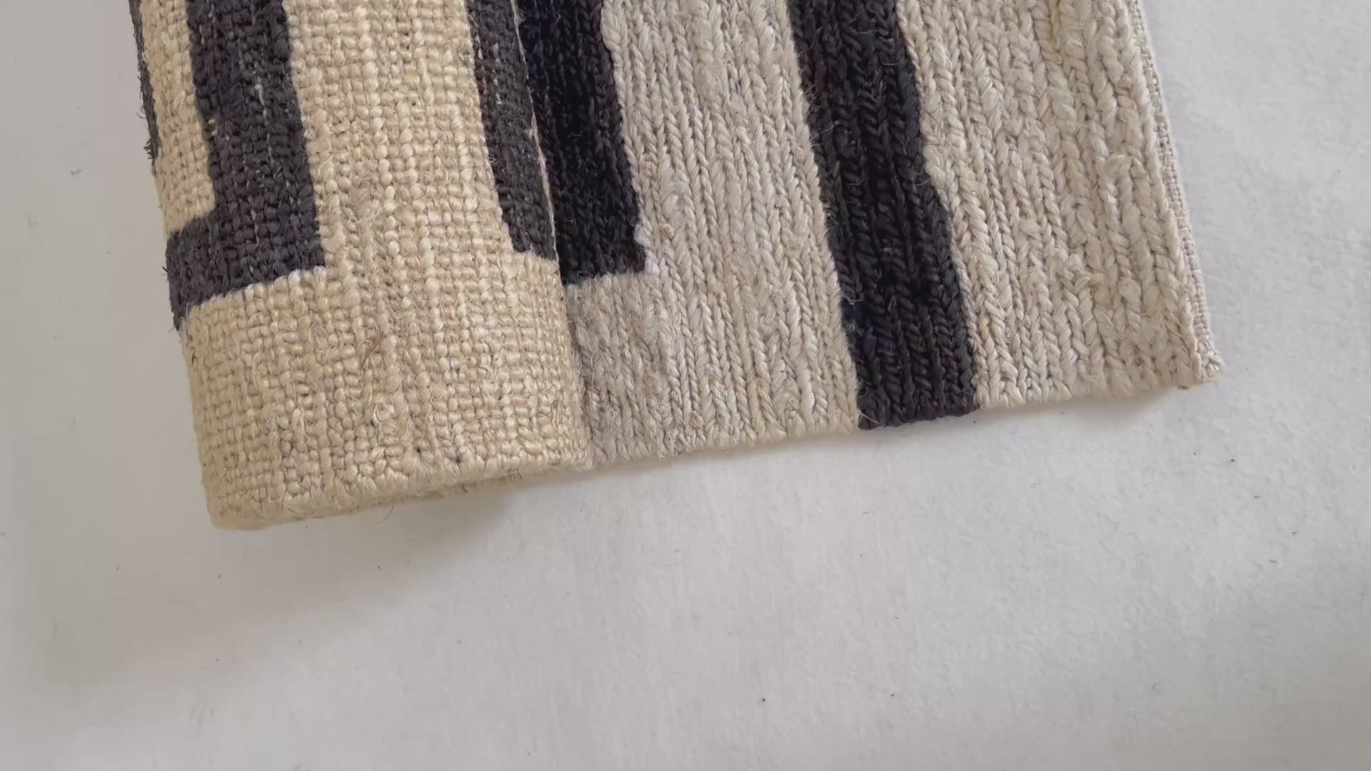 Ivory and charcoal sustainable jute rug