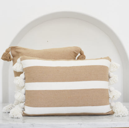 Cinnamon White Strip Cushion - وسادة سينامون