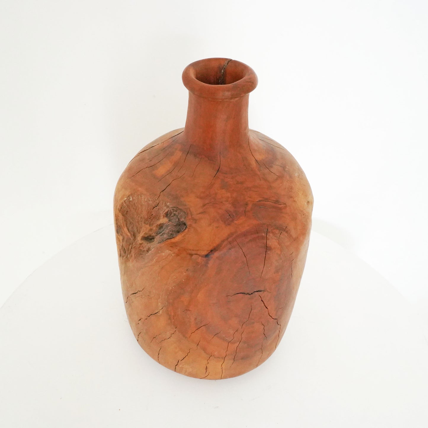 Yasmin Wooden Pot