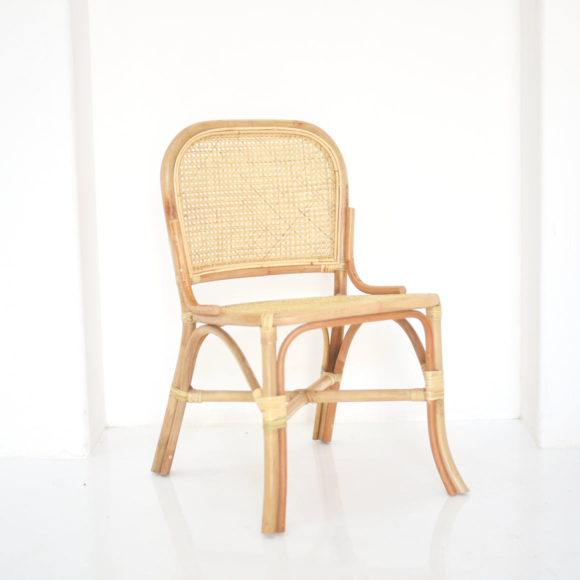 Dusk Dining Chair without Arms