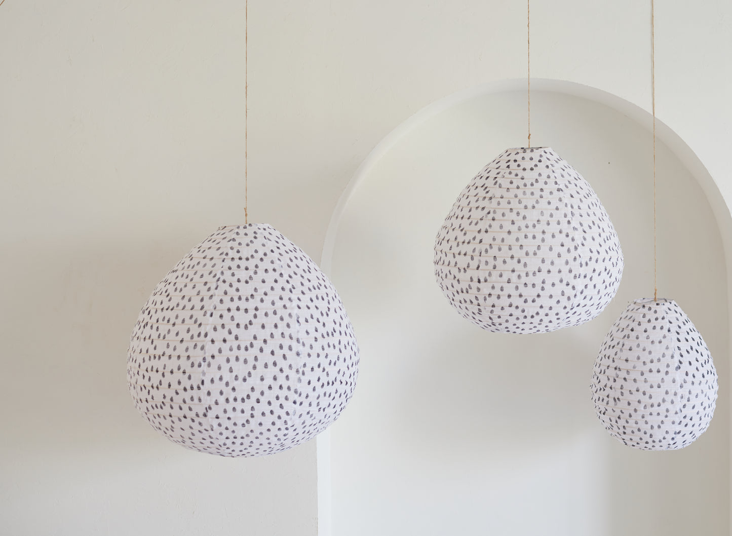 Lumiere Light Shades, Seed Shade - White