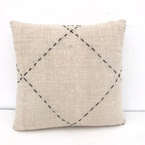 Jumbai Pattern Cushion - وسادة جمباي